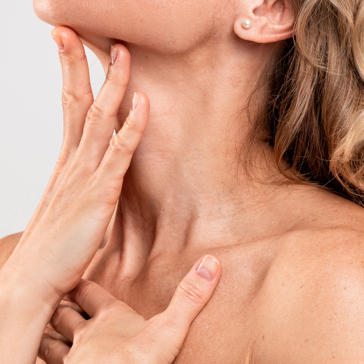 Neck Firming Cream (CC)